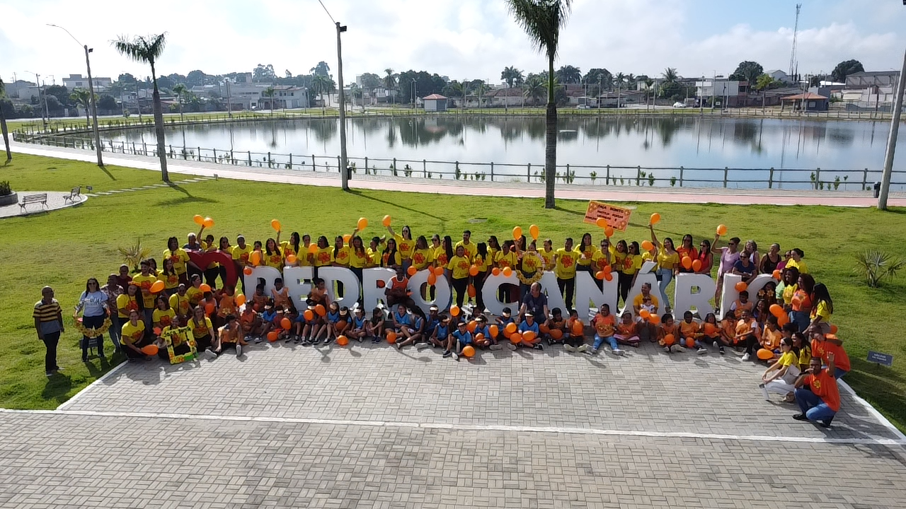 Caminhada “Faça Bonito” em Pedro Canário reforça compromisso com a proteção de crianças e adolescentes 