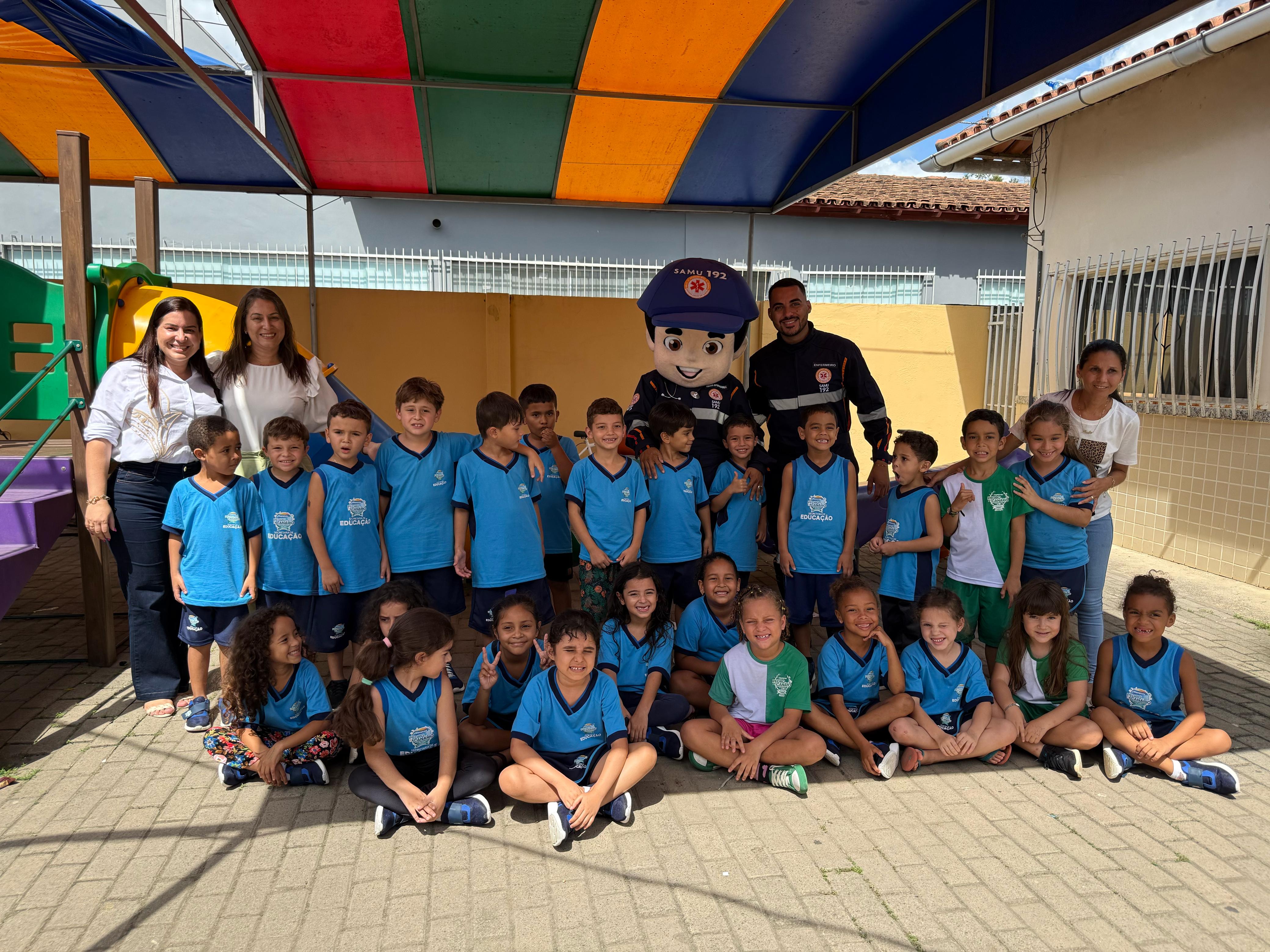 Alunos da EMEF Profº Marcos Brunelli da Rocha participam de atividade educativa com o SAMU-192